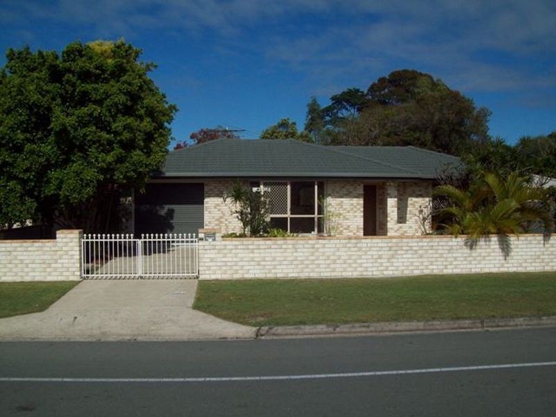 19 Sunderland Drive, Banksia Beach QLD 4507