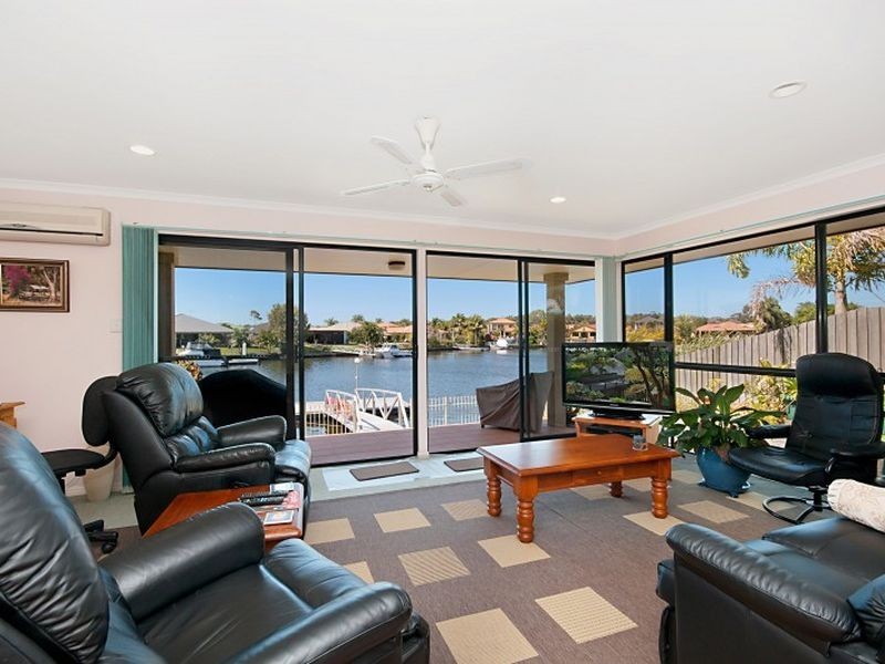 2/22 Pacific Drive, Banksia Beach QLD 4507