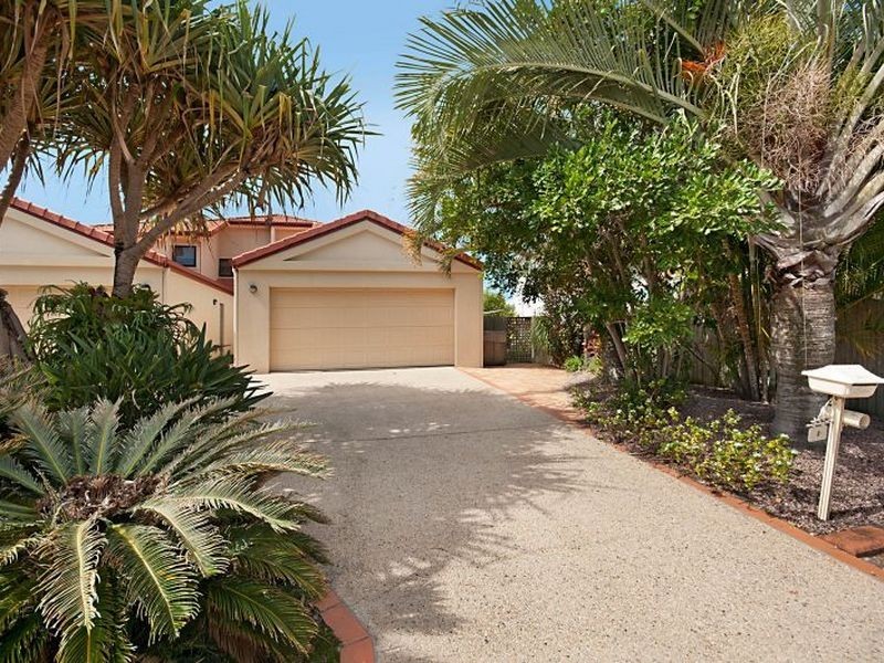 2/22 Pacific Drive, Banksia Beach QLD 4507