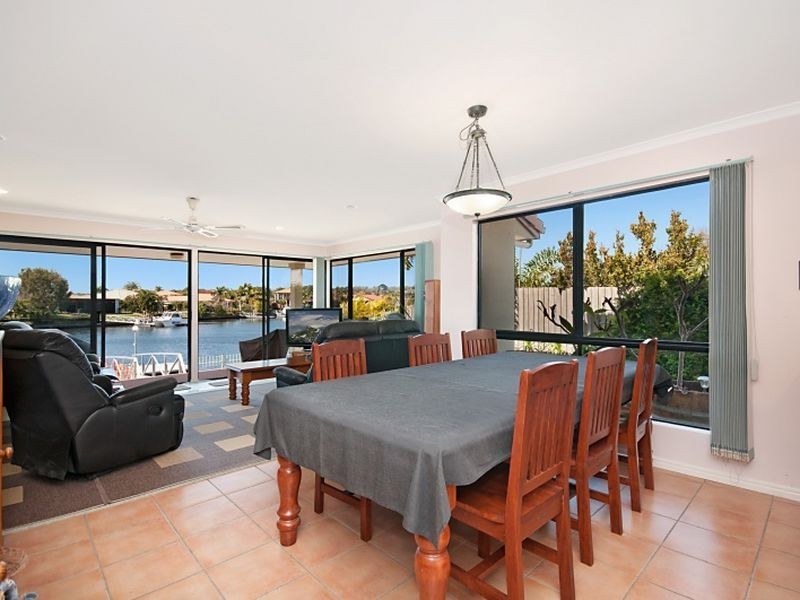2/22 Pacific Drive, Banksia Beach QLD 4507