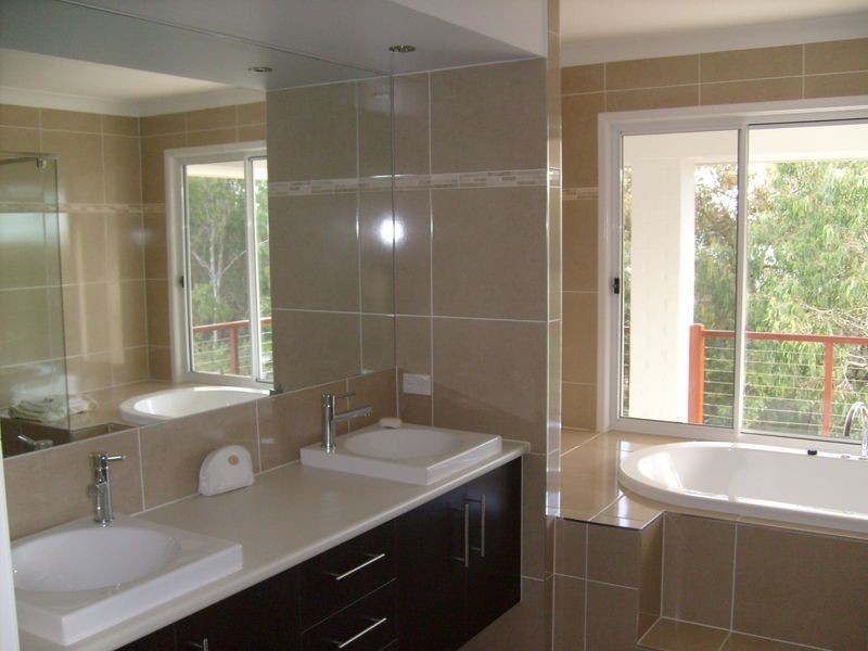 Sandstone Point QLD 4511