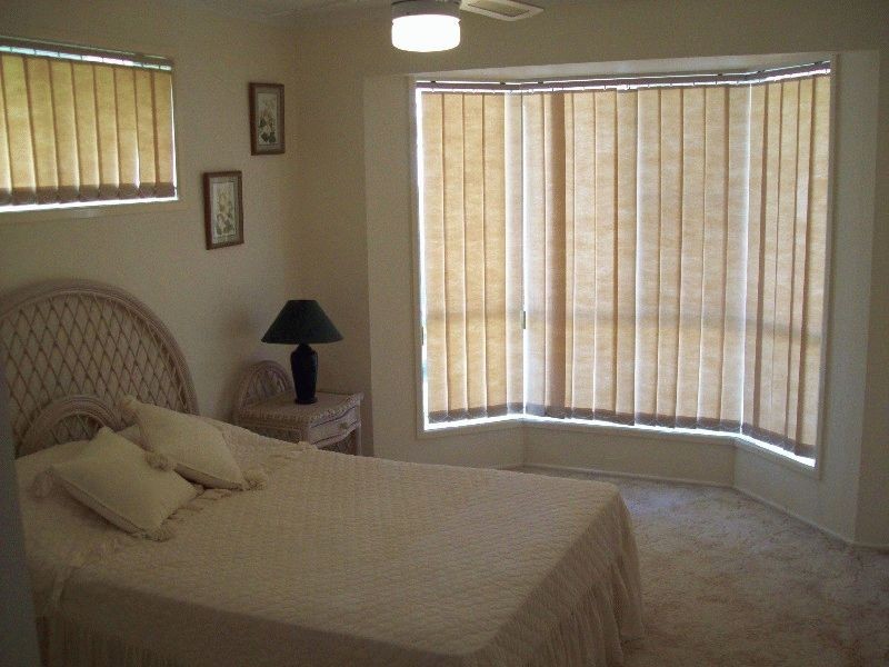 2/8 Dianthus Avenue, Banksia Beach QLD 4507