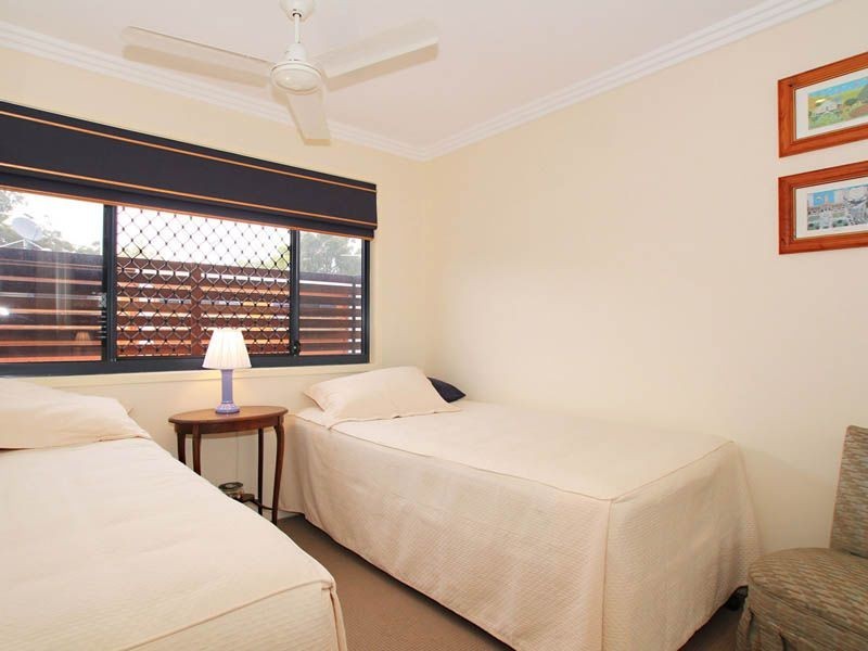 8/49 The Boulevarde, Bongaree QLD 4507