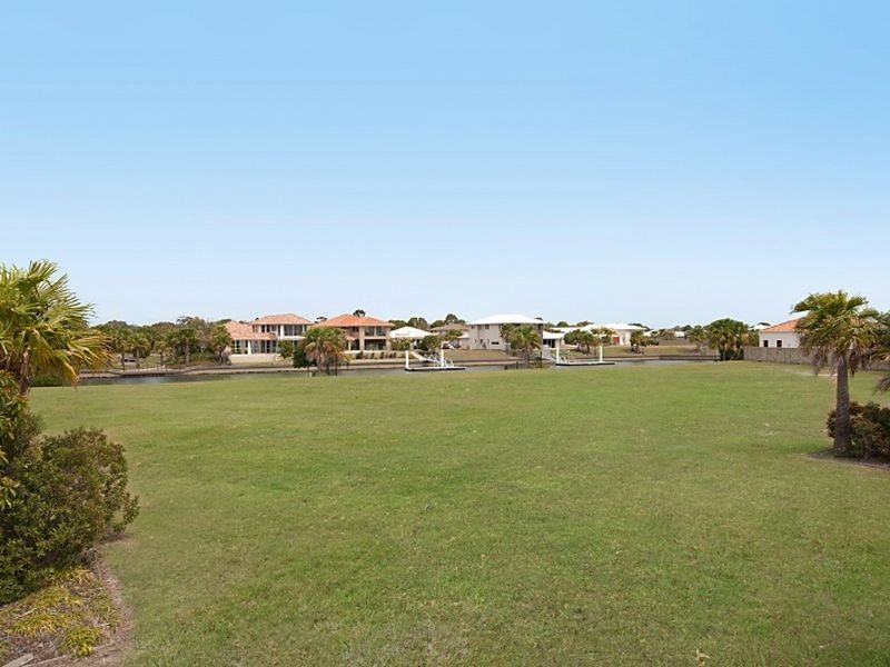 33 The Promontory, Banksia Beach QLD 4507