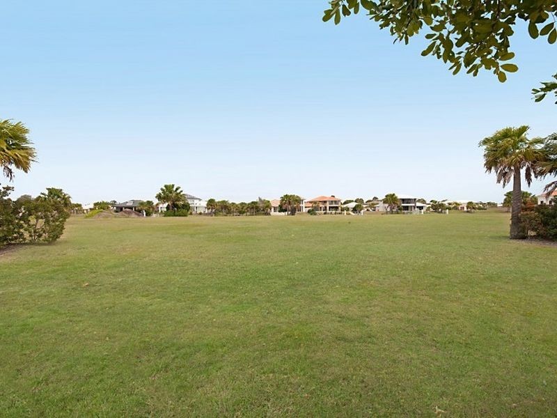 33 The Promontory, Banksia Beach QLD 4507