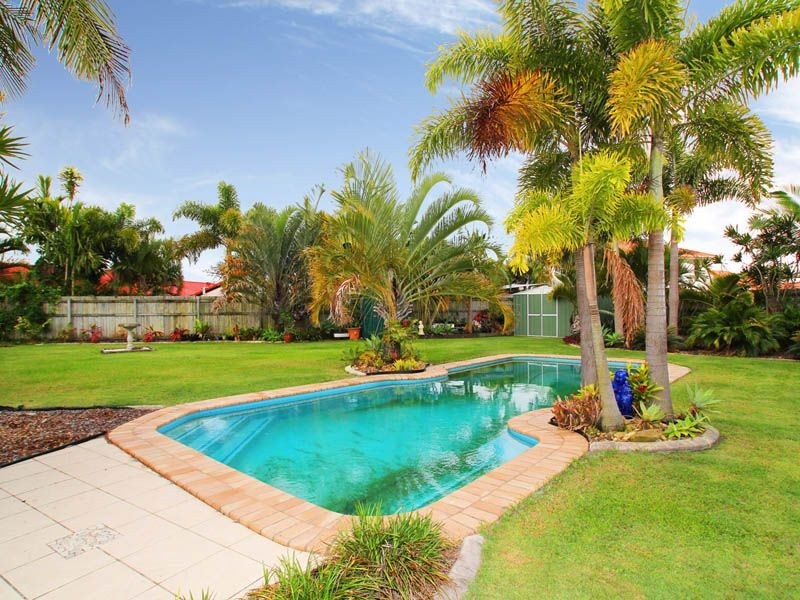 72 Voyagers Drive, Banksia Beach QLD 4507