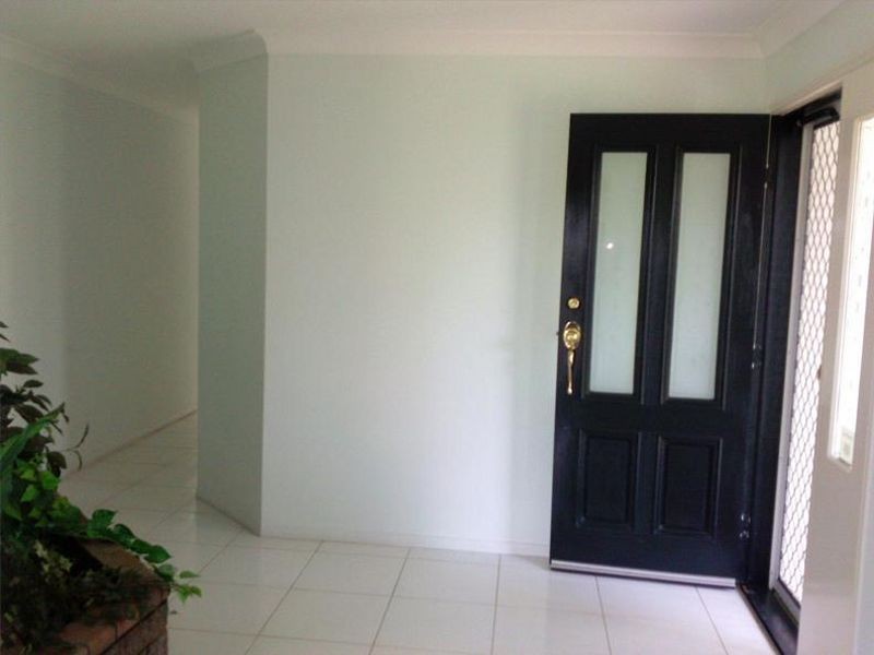 12 Carl Court, Banksia Beach QLD 4507