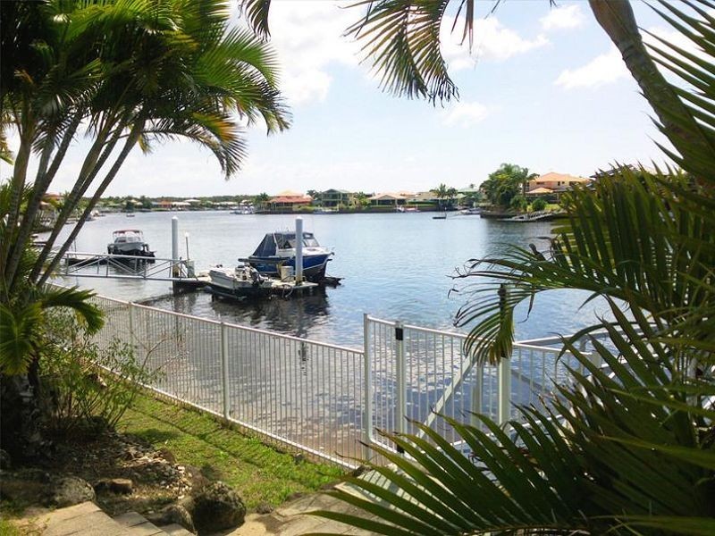 12 Carl Court, Banksia Beach QLD 4507