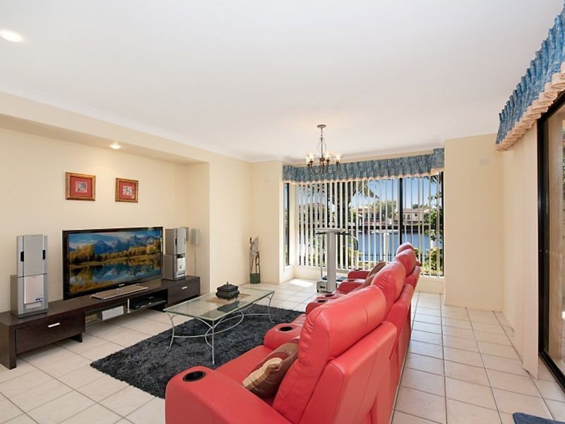 53 Voyagers Drive, Banksia Beach QLD 4507