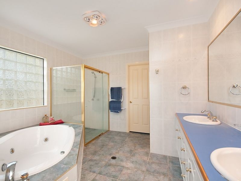 53 Voyagers Drive, Banksia Beach QLD 4507