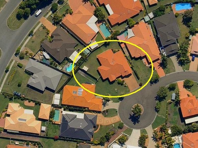 8 Seahorse Court, Banksia Beach QLD 4507