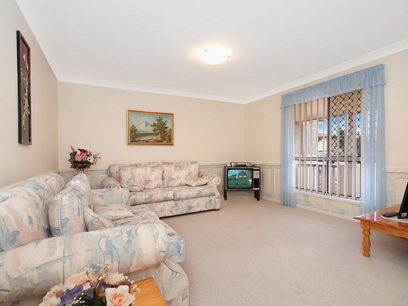 8 Seahorse Court, Banksia Beach QLD 4507