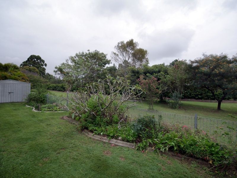 23 Flamingo Drive, Banksia Beach QLD 4507