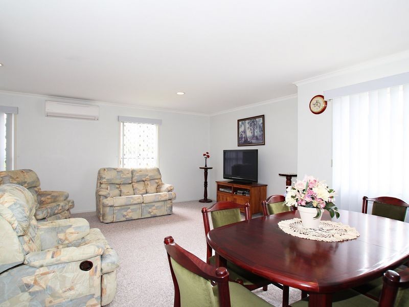 29 Gordon Crescent, Sandstone Point QLD 4511