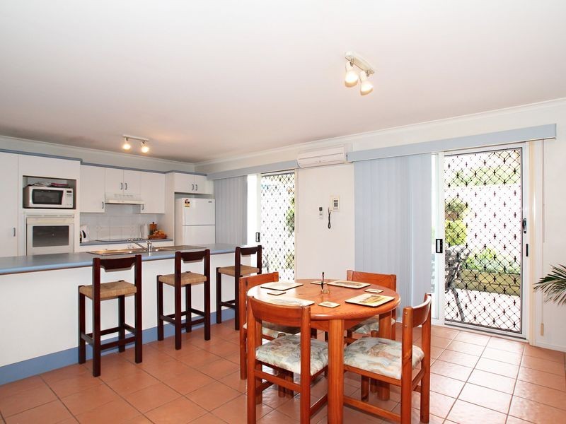 29 Gordon Crescent, Sandstone Point QLD 4511