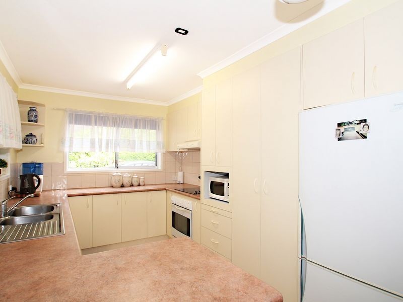 33 Gidya Avenue, Bongaree QLD 4507