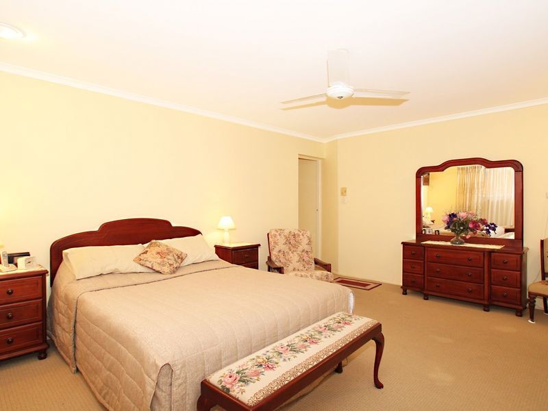 33 Gidya Avenue, Bongaree QLD 4507