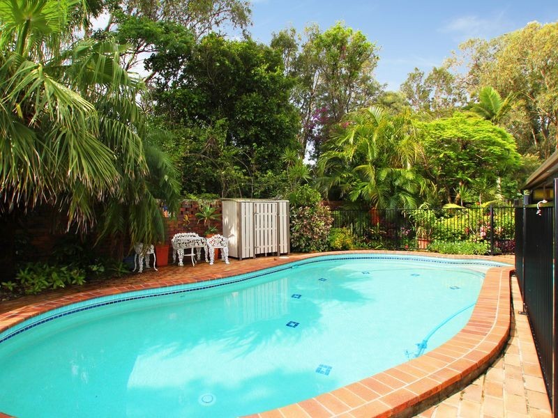 33 Gidya Avenue, Bongaree QLD 4507