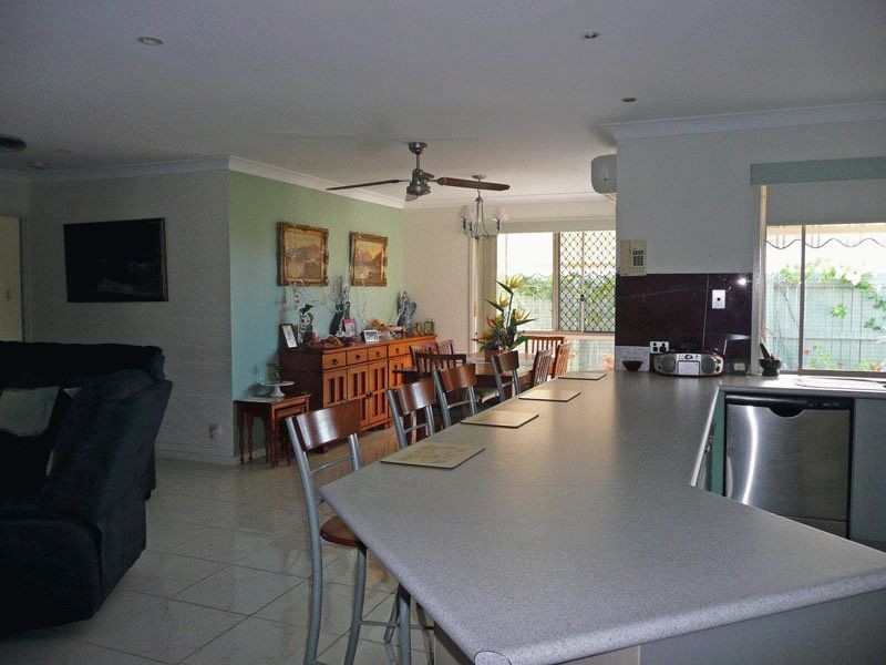 108 Marina Blvde, Banksia Beach QLD 4507