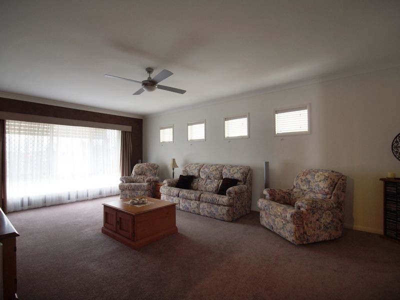 29 Gecko Place, Ningi QLD 4511