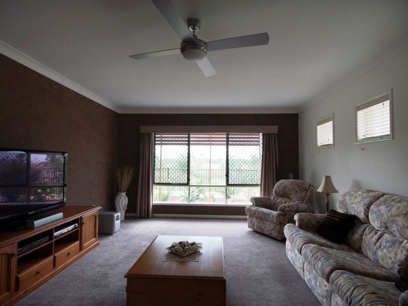 29 Gecko Place, Ningi QLD 4511