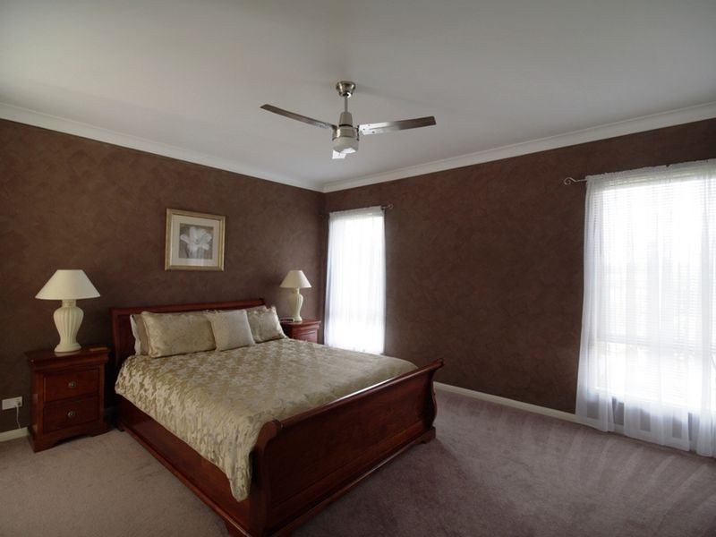 29 Gecko Place, Ningi QLD 4511