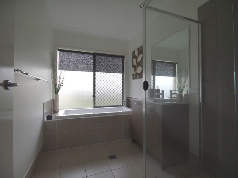 29 Gecko Place, Ningi QLD 4511