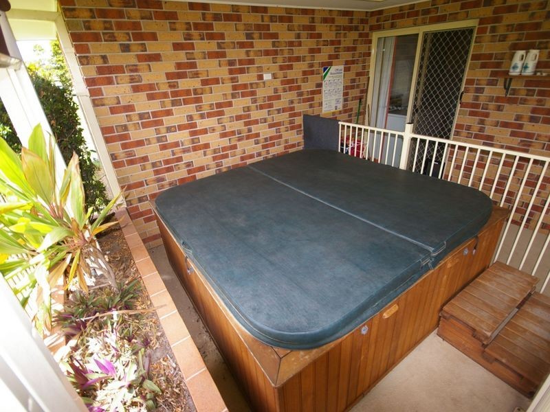 2-6 Flaxton Court, Ningi QLD 4511