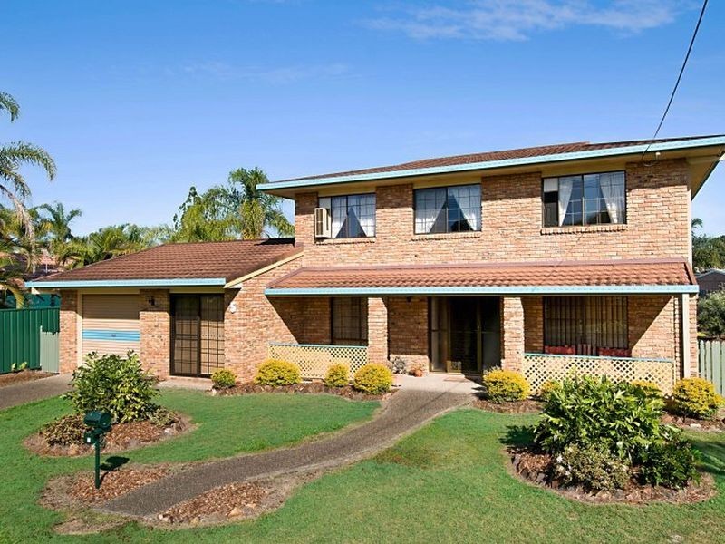 5 Quail Street, Bribie Island QLD 4507