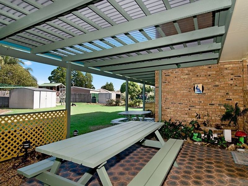 5 Quail Street, Bribie Island QLD 4507