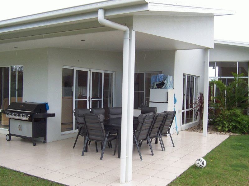 96 Marina Blvde, Banksia Beach QLD 4507