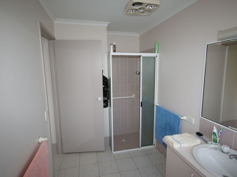 39 Coolgarra Avenue, Bongaree QLD 4507