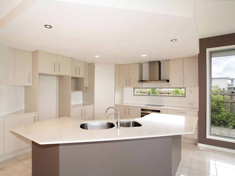 14 Vanillalily Close, Banksia Beach QLD 4507