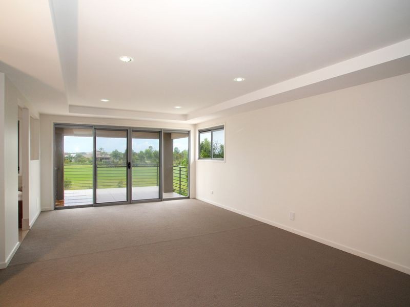 14 Vanillalily Close, Banksia Beach QLD 4507