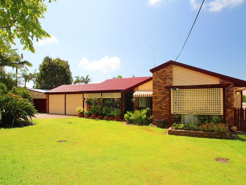 84 Campbell Street, Bribie Island QLD 4507