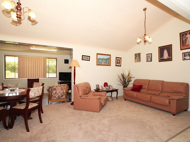 84 Campbell Street, Bribie Island QLD 4507