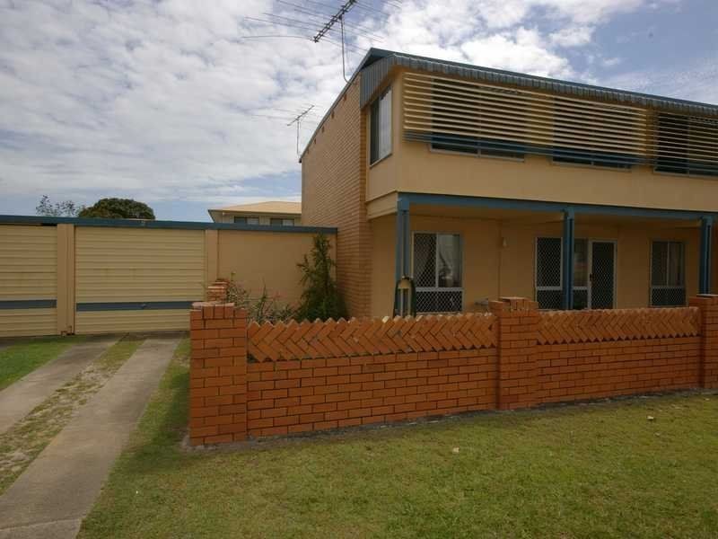 1/11 Palm Avenue, Bongaree QLD 4507