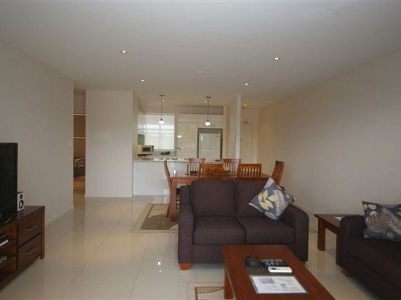 2/113 Welsby Parade, Bribie Island QLD 4507