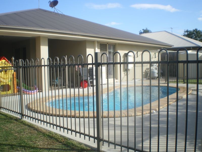 Sandstone Point QLD 4511