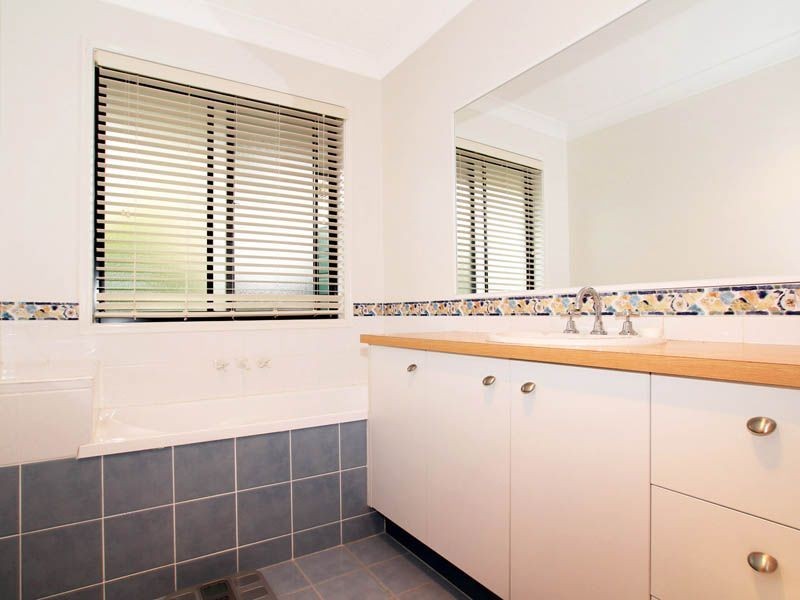 5 Albatross Court, Banksia Beach QLD 4507