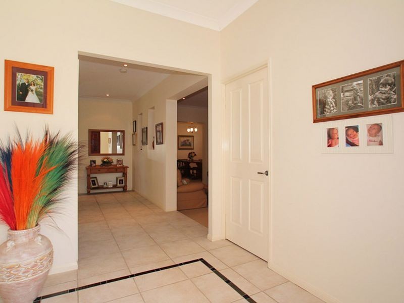 19 Kakadu Circuit, Banksia Beach QLD 4507