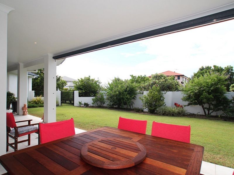 19 Kakadu Circuit, Banksia Beach QLD 4507