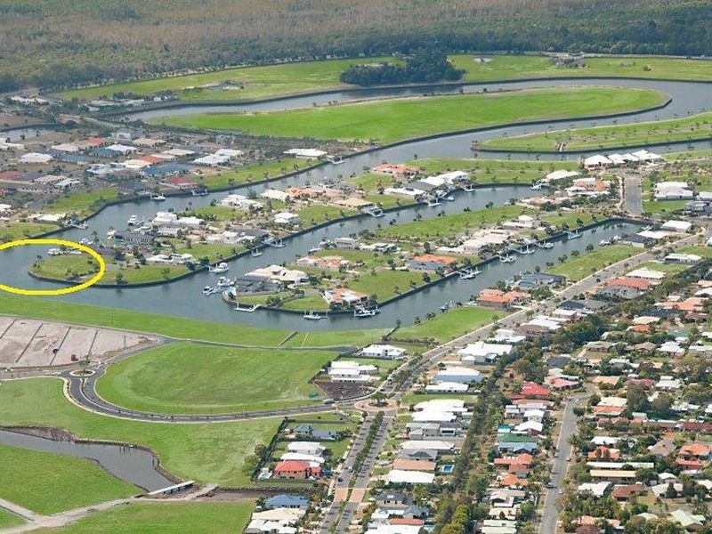 58 North Point, Banksia Beach QLD 4507