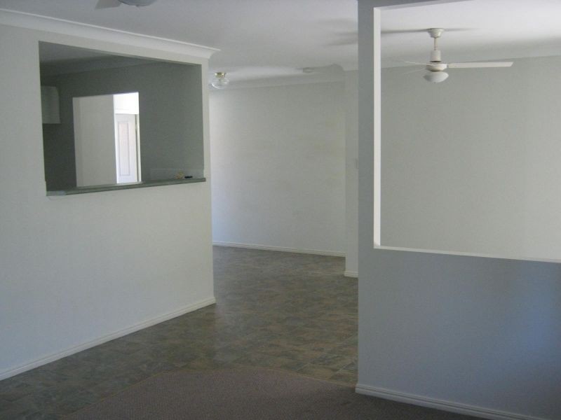 Sandstone Point QLD 4511
