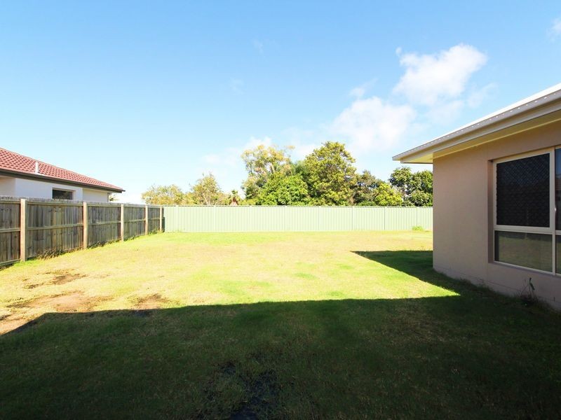 27 Pectoral Place, Banksia Beach QLD 4507