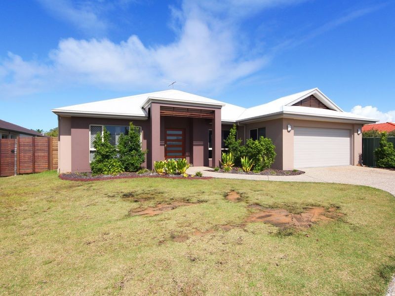 27 Pectoral Place, Banksia Beach QLD 4507