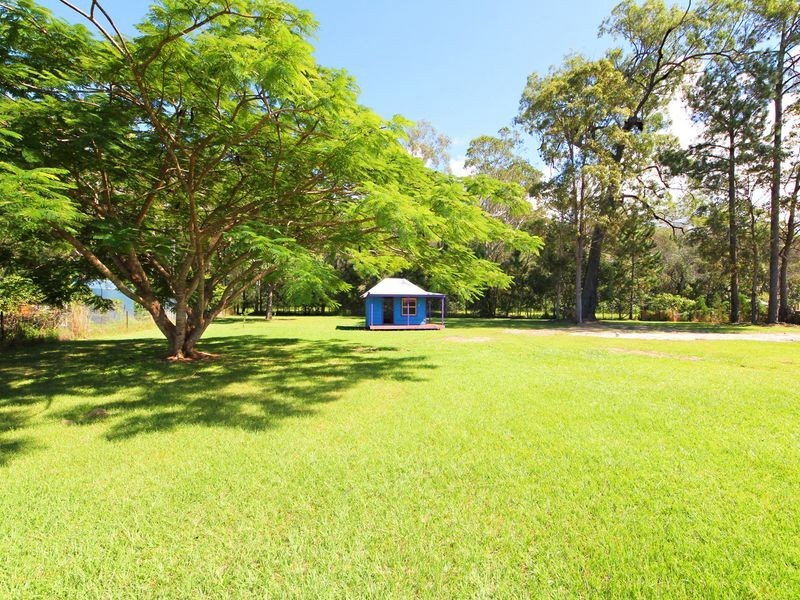 46-48 Bernborough Way, Ningi QLD 4511