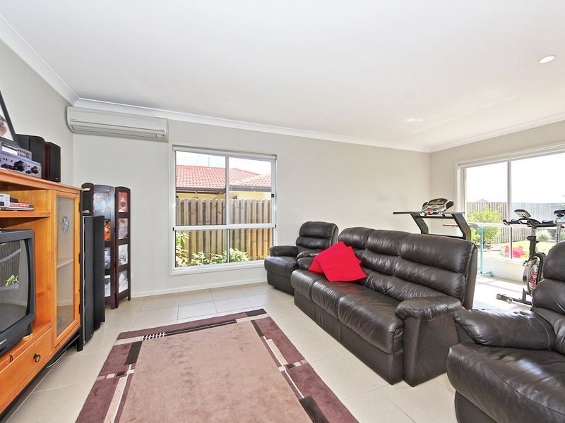 1/55 Marina Boulevard, Banksia Beach QLD 4507