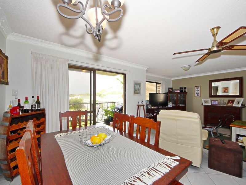 2/6 Marbrin Close, Bellara QLD 4507