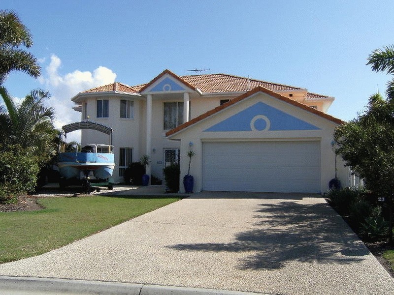 23 Tasman Court, Banksia Beach QLD 4507
